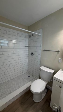 5168 NE 6th Avenue 431, Oakland Park, FL 33334