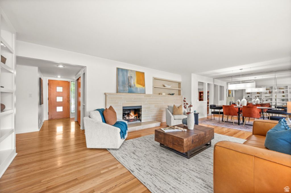 Image 2 of property listing at 1318 S YUMA ST, Salt Lake City, UT 84108