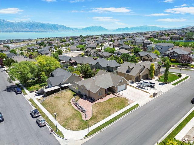 2394 S PALOMINO DR, Saratoga Springs, UT 84045