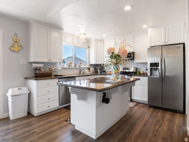 2394 S PALOMINO DR, Saratoga Springs, UT 84045