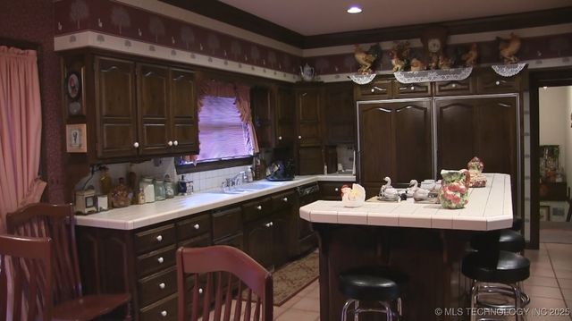 66235 S 320 Road, Chouteau, OK 74337