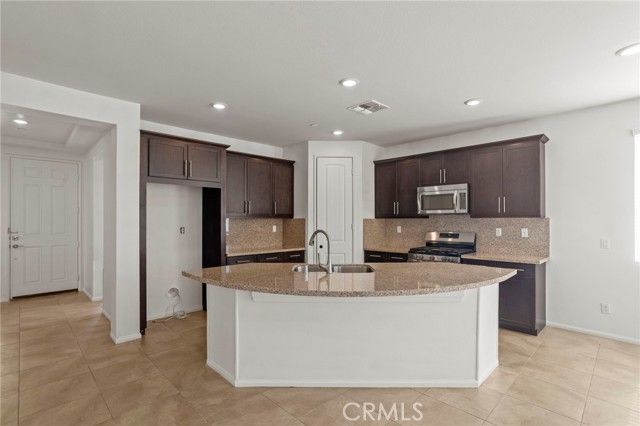 19150 Doral, Apple Valley, CA 92308