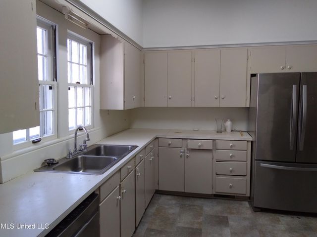 1202 Bayou Drive, Indianola, MS 38751