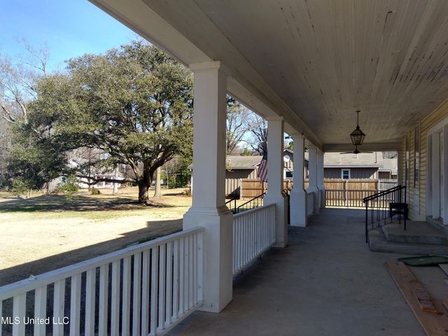 1202 Bayou Drive, Indianola, MS 38751