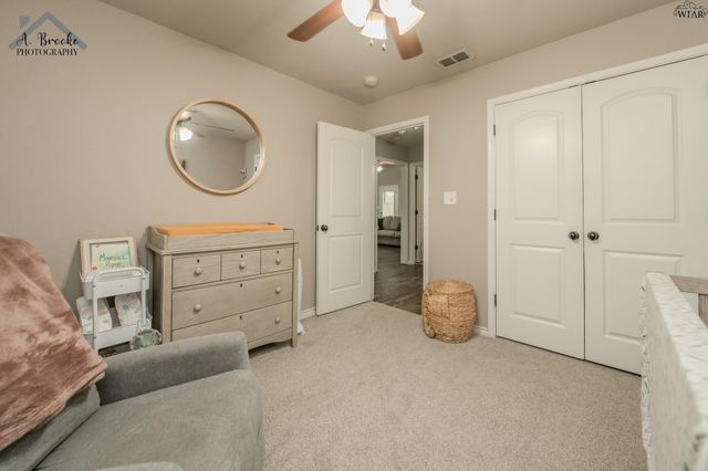 1220 NEWMAN AVENUE, Iowa Park, TX 76367
