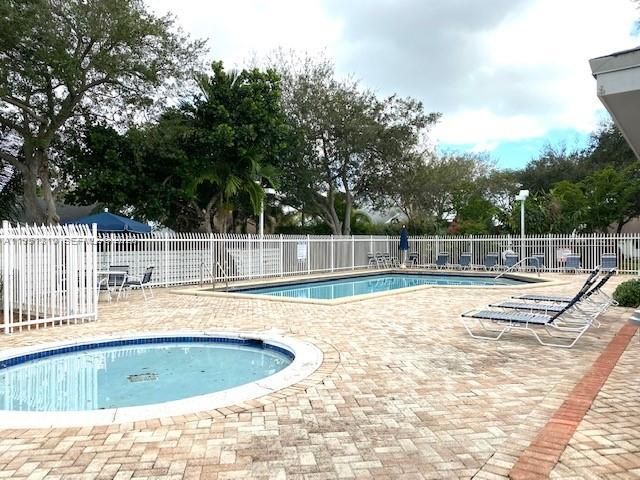 14962 SW 143rd Ct 14962, Miami, FL 33186