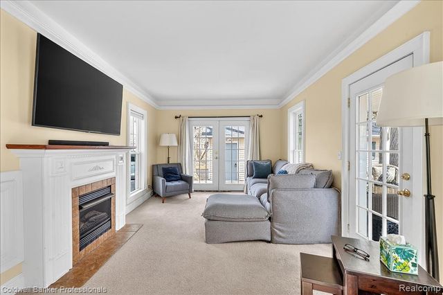 205 S Lake Pleasant Road, Attica, MI 48412