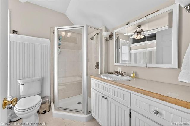 205 S Lake Pleasant Road, Attica, MI 48412