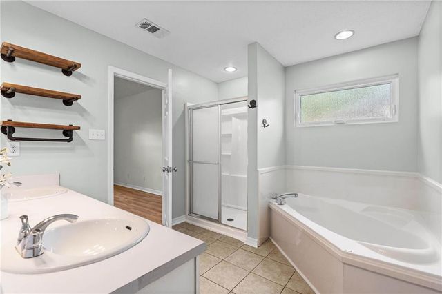 8522 Southern Oak Court, Mobile, AL 36695