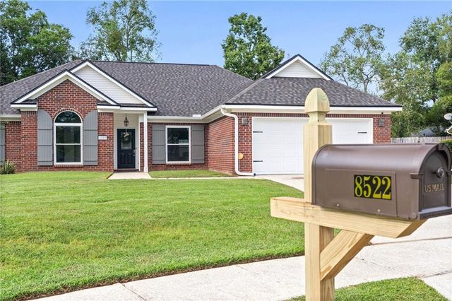 8522 Southern Oak Court, Mobile, AL 36695