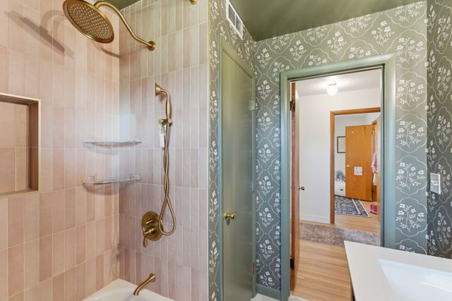 2820 Donna Hill Dr, Nashville, TN 37214