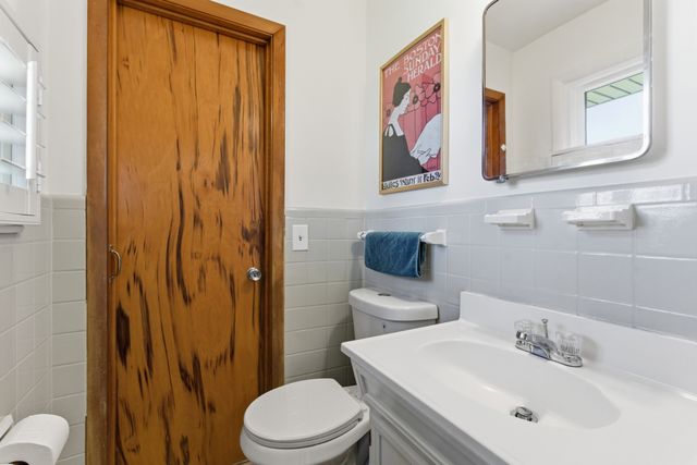 2820 Donna Hill Dr, Nashville, TN 37214