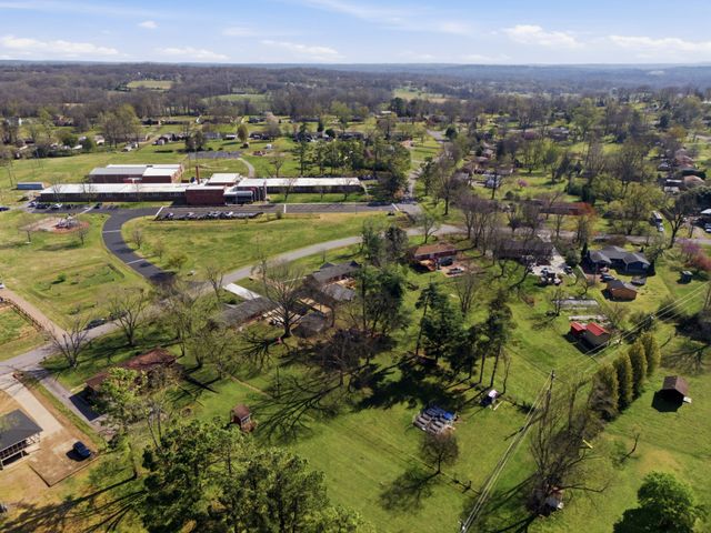 2820 Donna Hill Dr, Nashville, TN 37214