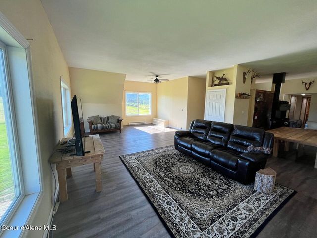 571 Johns Creek Rd., Emida, ID 83861