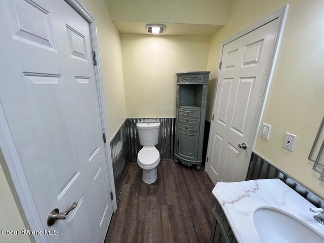 571 Johns Creek Rd., Emida, ID 83861