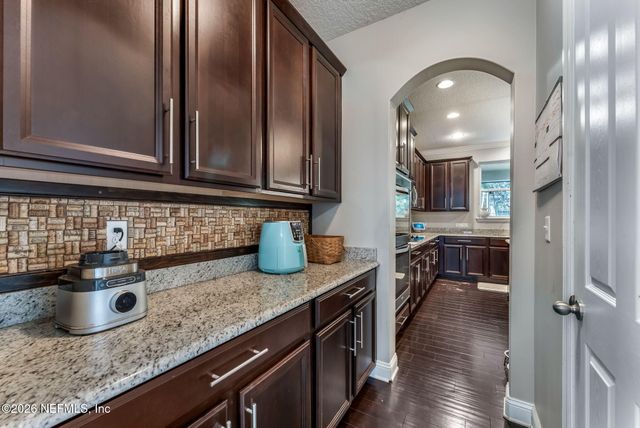 39 MOLASSES Court, St. Johns, FL 32259