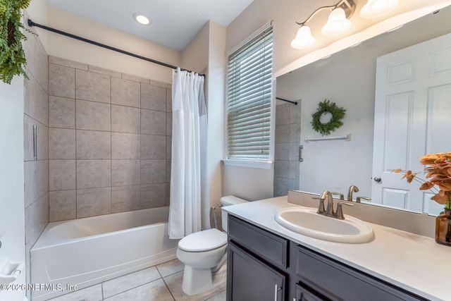 39 MOLASSES Court, St. Johns, FL 32259