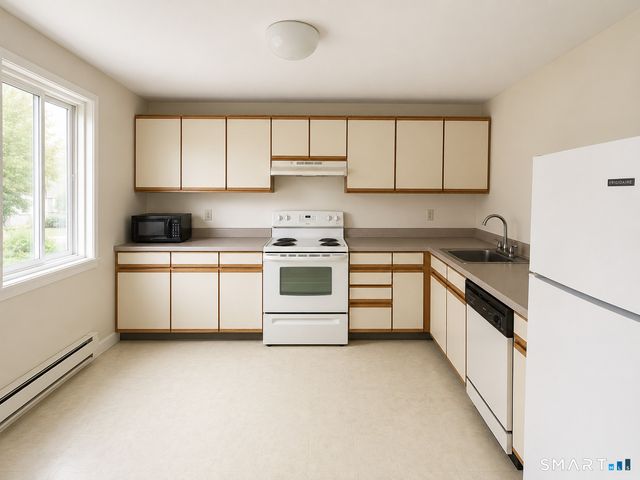 7 Padanaram Road B23, Danbury, CT 06811