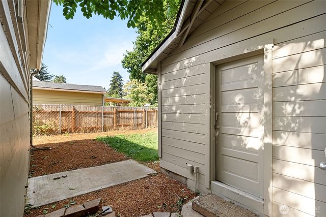 3711 S Street, Vancouver, WA 98663