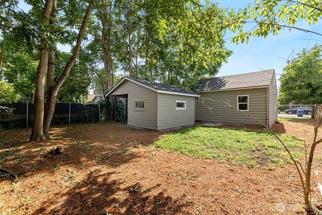 3711 S Street, Vancouver, WA 98663
