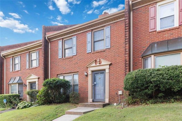 6146 Keswick Row Row, Tucker, GA 30084
