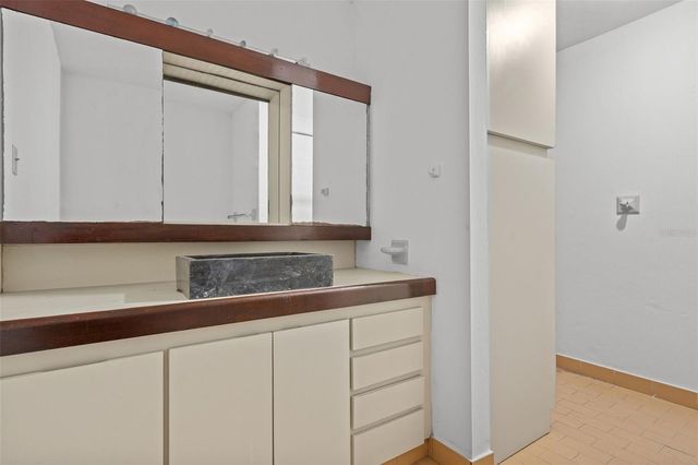 2 WASHINGTON STREET 1002, San Juan, PR 00907