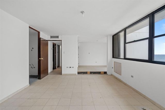 2 WASHINGTON STREET 1002, San Juan, PR 00907