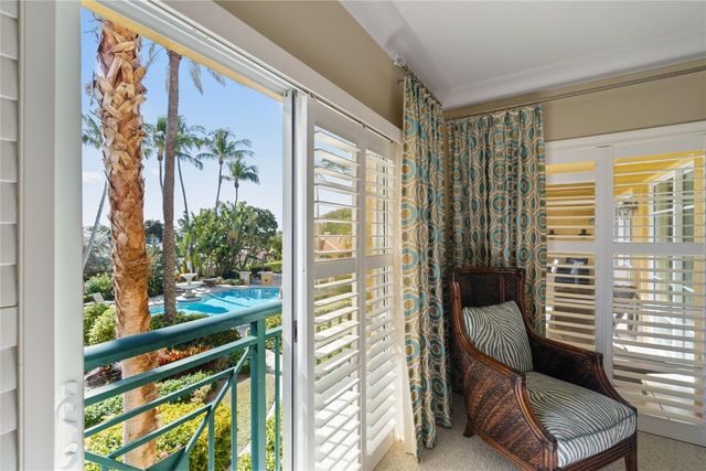 1228 Hillsboro Mile 202, Hillsboro Beach, FL 33062