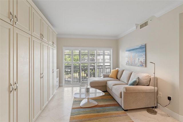 1228 Hillsboro Mile 202, Hillsboro Beach, FL 33062