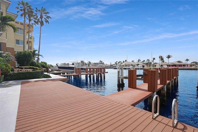 1228 Hillsboro Mile 202, Hillsboro Beach, FL 33062