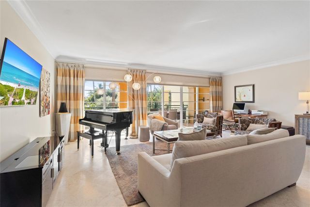 1228 Hillsboro Mile 202, Hillsboro Beach, FL 33062