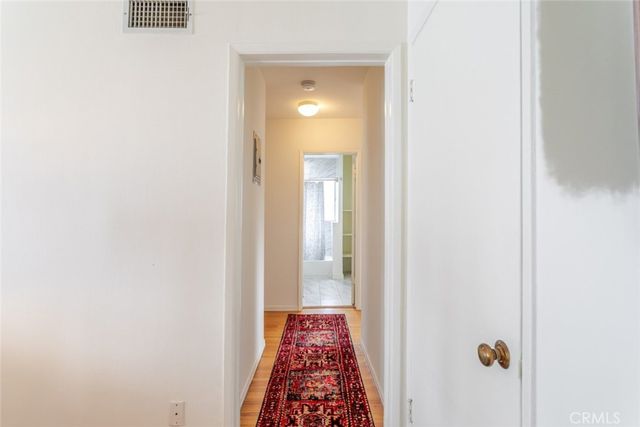 204 S Arnaz Drive 6, Beverly Hills, CA 90211