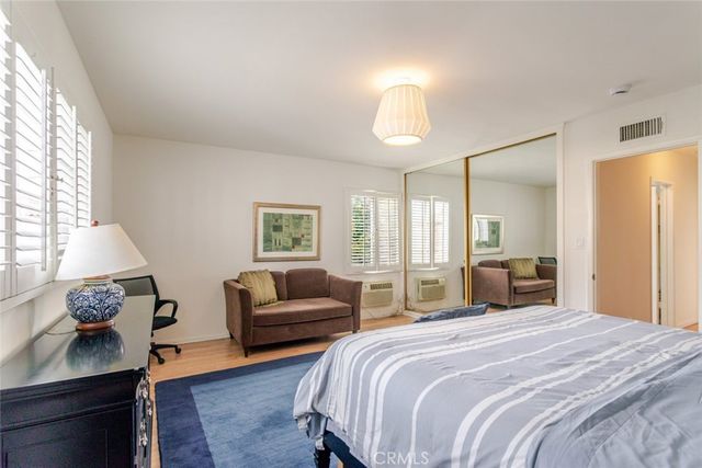 204 S Arnaz Drive 6, Beverly Hills, CA 90211