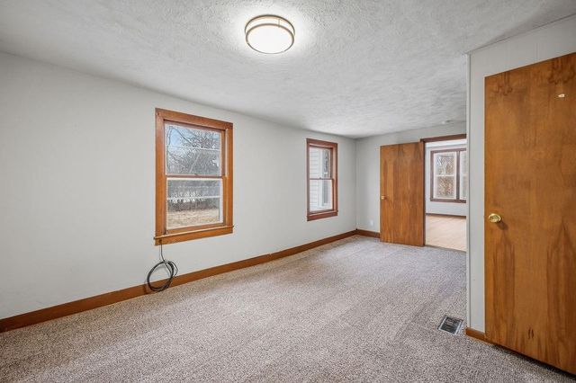 502 S 2nd Street, Savannah, MO 64485