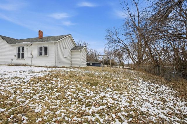 502 S 2nd Street, Savannah, MO 64485