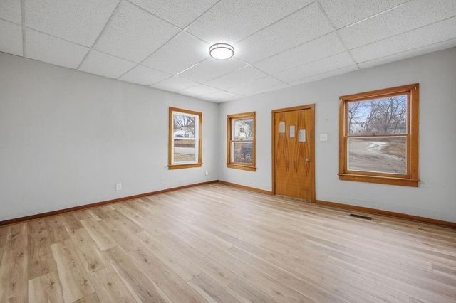 502 S 2nd Street, Savannah, MO 64485