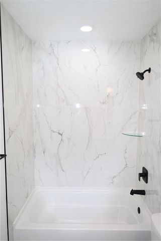 630 S ADELLE AVENUE, Deland, FL 32720