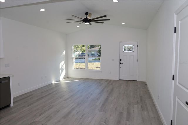 630 S ADELLE AVENUE, Deland, FL 32720