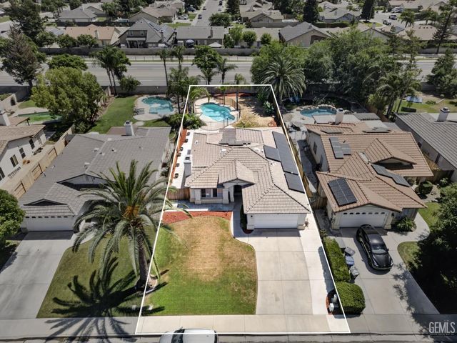 10331 Cheyenne Drive, Bakersfield, CA 93312