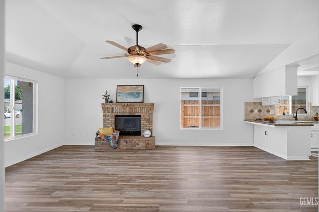 10331 Cheyenne Drive, Bakersfield, CA 93312