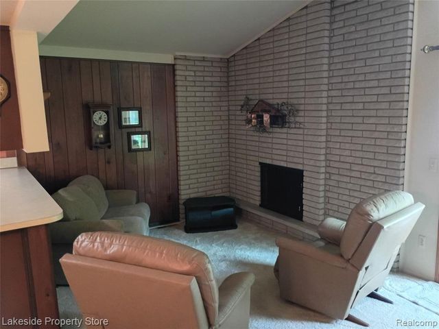 32621 Whitley Circle, Warren, MI 48088