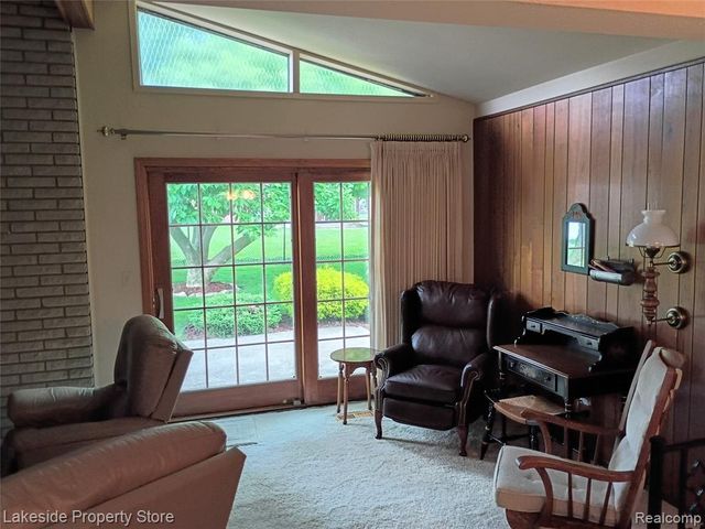 32621 Whitley Circle, Warren, MI 48088