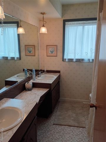 32621 Whitley Circle, Warren, MI 48088