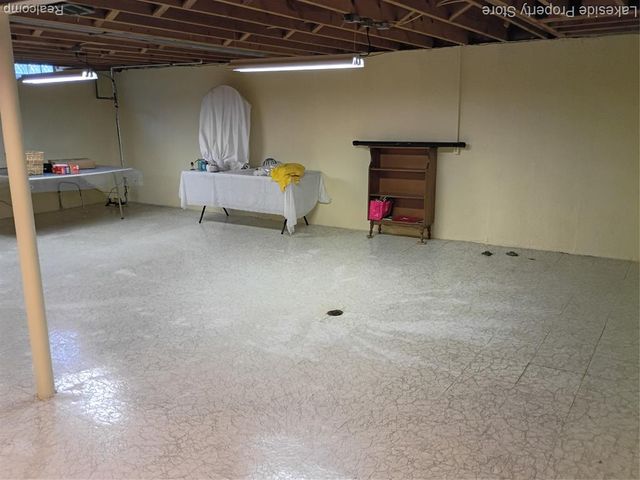 32621 Whitley Circle, Warren, MI 48088