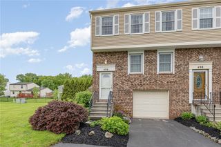 496 Penbrooke Drive, Penfield, NY 14526