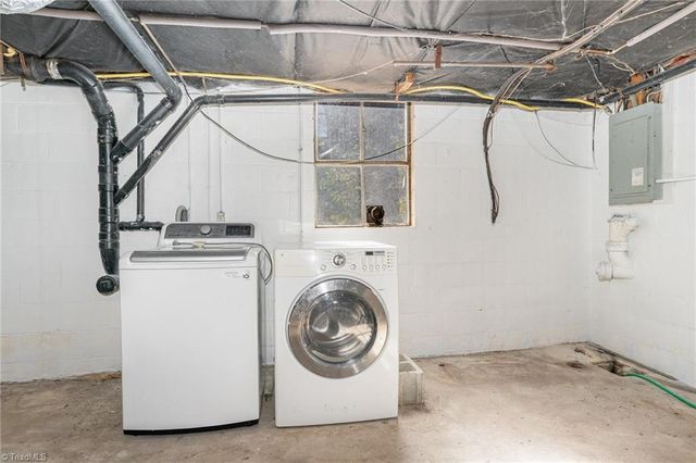 112 Ford Street, Thomasville, NC 27360