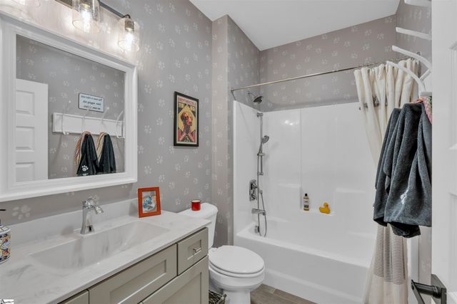 208 Mountain Edge Court, Greenville, SC 29609