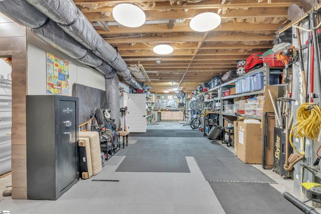 208 Mountain Edge Court, Greenville, SC 29609