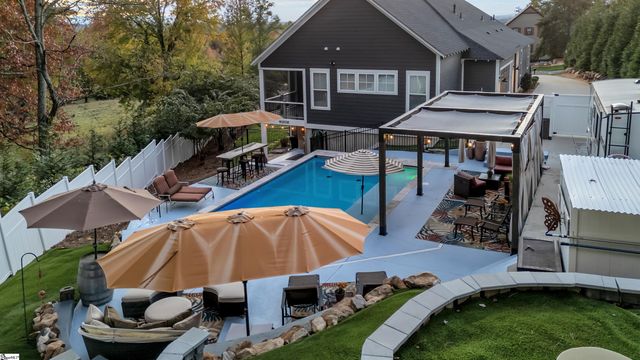 208 Mountain Edge Court, Greenville, SC 29609