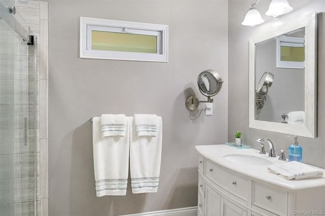 49 Regent Street, Patchogue, NY 11772